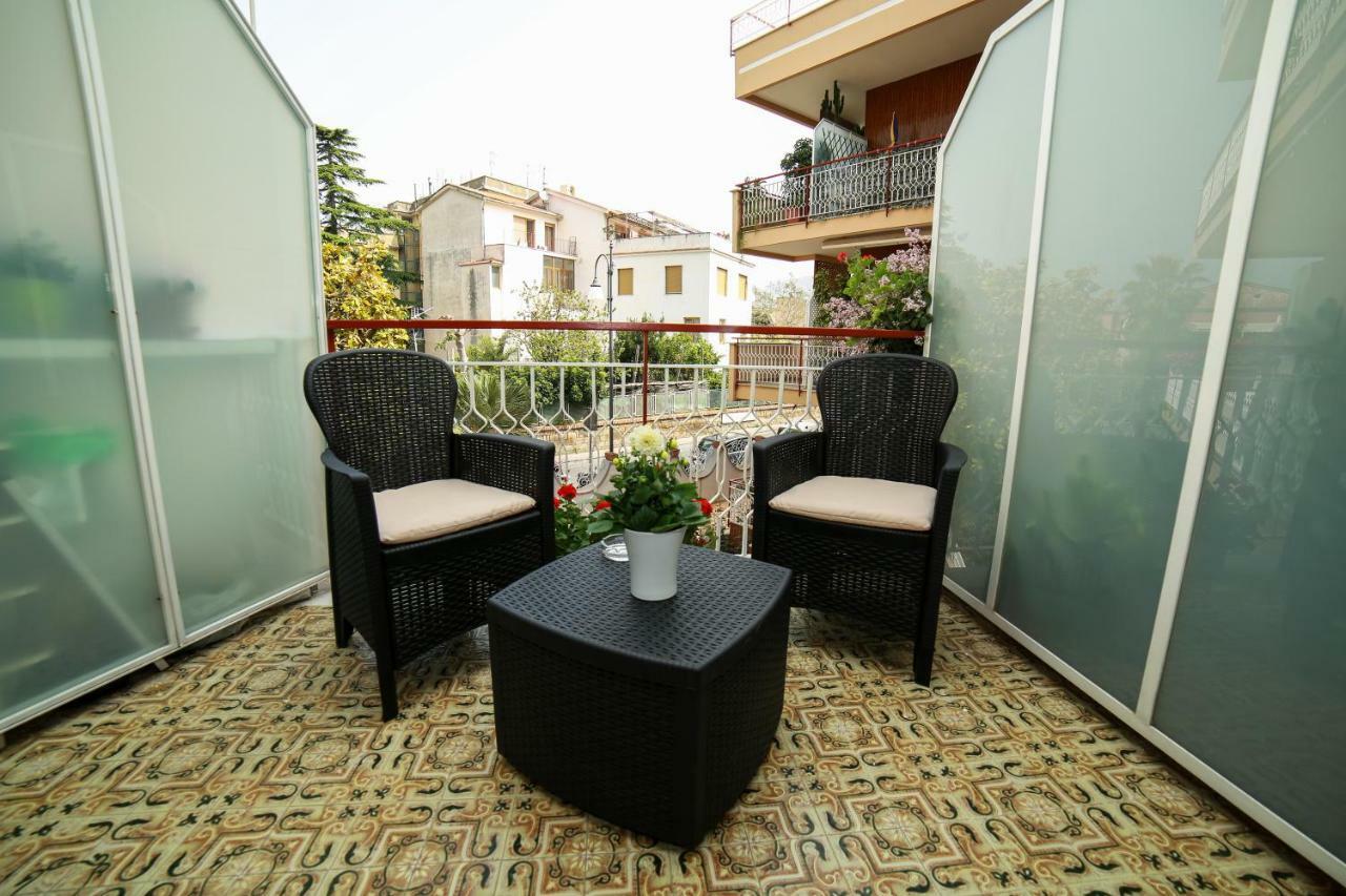 Casa Minna - De Vivo Realty Sant'Agnello Exteriör bild